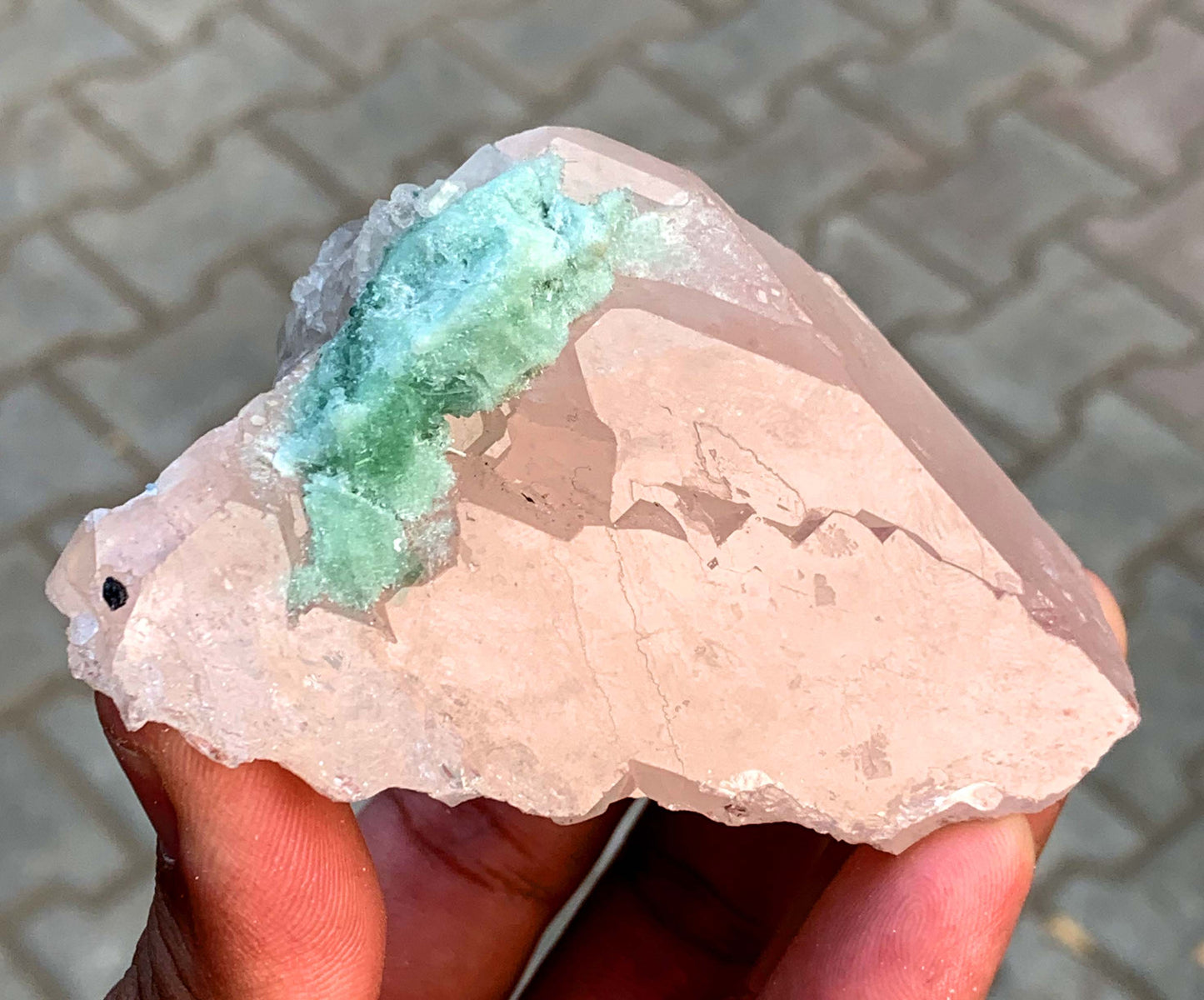 morganite crystal meaning
morganite heart chakra stone