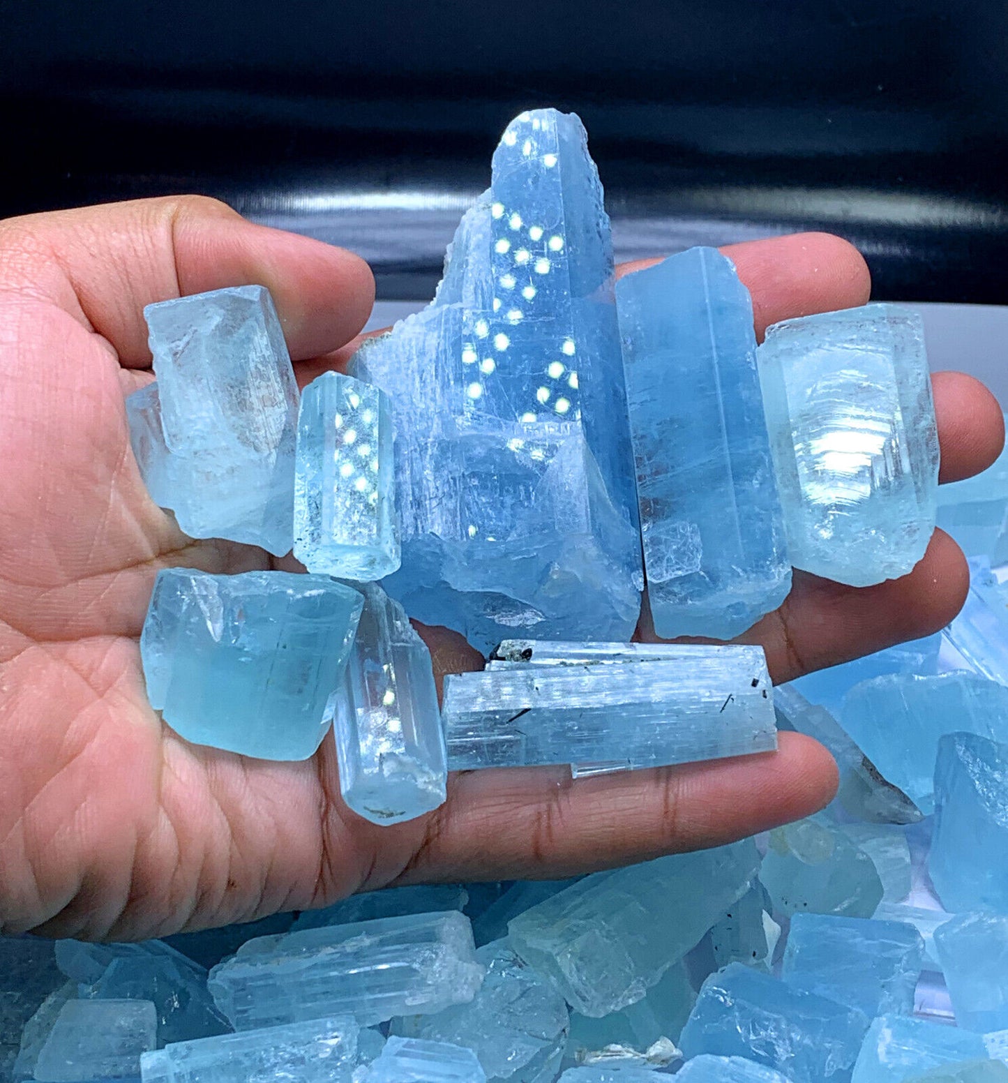 natural Himalayan aquamarine crystal parcel display
large untreated aquamarine crystals collector parcel