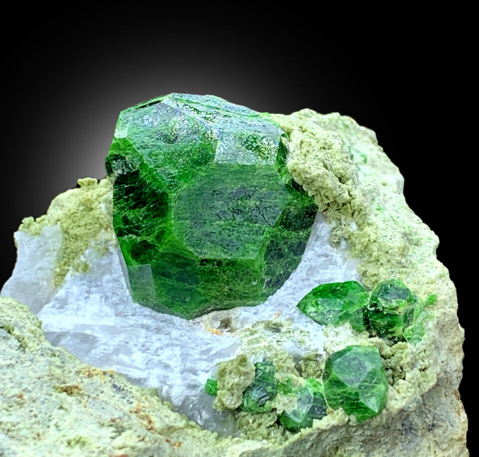 natural green garnet mineral specimen
demantoid garnet collector crystal
