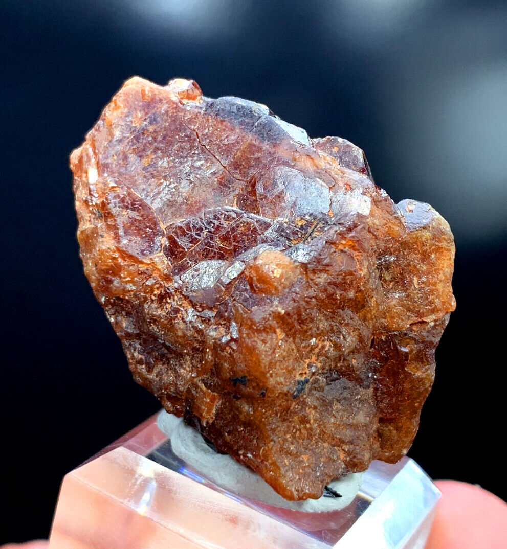 natural honey yellow bastnasite crystal
pakistan bastnasite rare crystal specimen