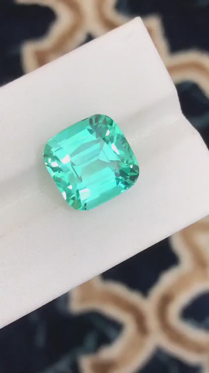 Natural Beautiful Lagoon Colour Tourmaline Gemstone For Sale - 17 carats