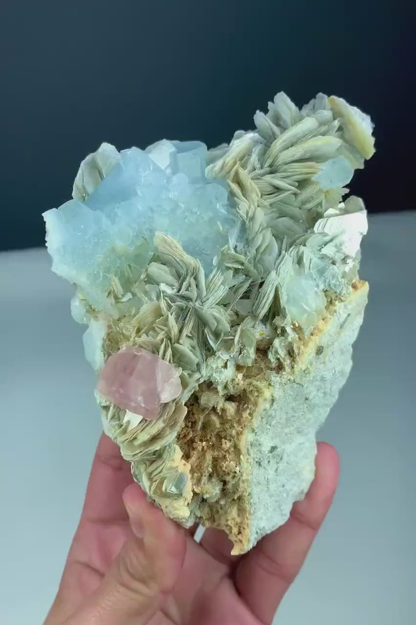 Aquamarine Crystals Cluster with Pink Apatite, Natural Aquamarine, Pink Apatite, Rare Specimen, Aquamarine Stone, Rare Mineral, 986 g