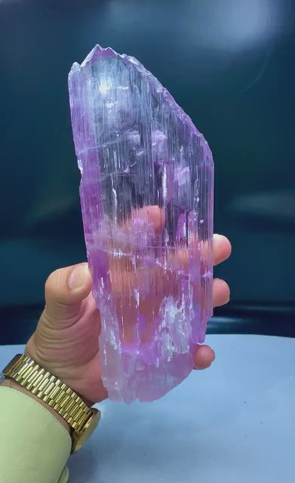 Musuem Grade Natural Pink Color Kunzite with Complex Mountain Shape Terminations, Kunzite Specimen, Kunzite from Afghanistan - 553 gram