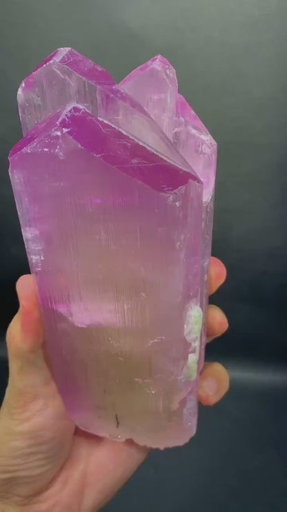 Natural Pink Color Kunzite Crystal, Raw Kunzite Stone, Kunzite Gemstone, Crystal Specimen, Kunzite from Afghanistan - 1134 gram
