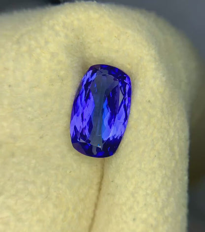 Vivid Blue Color Tanzanite Gemstone, Tanzanite Faceted Cut Stone, Gemstone Jewelry - 6.20 CT