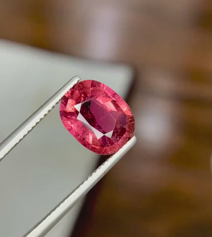 Oval Cut Rubelite Tourmaline Gemstone, Loose Gemstone, Rubelite Ring, Rubelite Jewelry, Jewelry Making, Gemstone Jewelry - 4.43 CT