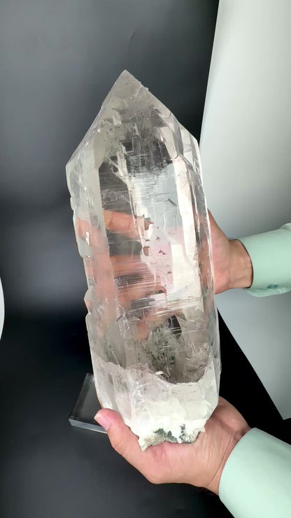 Museum Grade Clear Quartz from Tormik Pakistan, 6915 gram