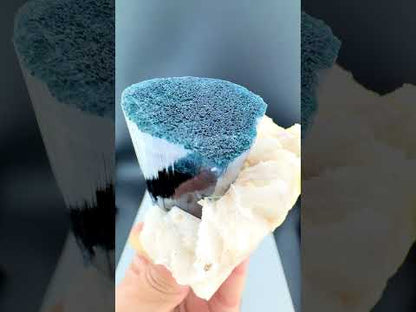 Blue Cap Tourmaline with Cleavlandite Albite from Afghanistan, 310 gran