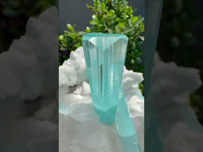Museum Grade Aquamarine specimen with Quartz and Feldspar from Pakistan, 1696 gram