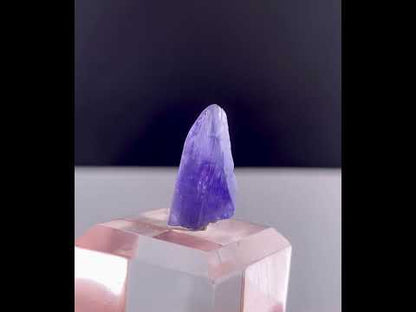 Blue Tanzanite Crystal From Tanzania - 9.40 Carats