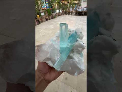 Museum Grade Aquamarine specimen with Quartz and Feldspar from Pakistan, 1696 gram