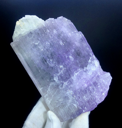 purple pink kunzite crystal display
collector grade kunzite specimen