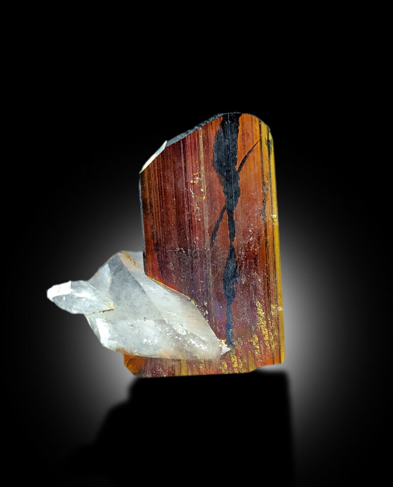 cabinet size brookite crystal close view
raw brookite crystal with quartz association