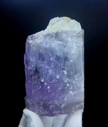 natural spodumene crystal specimen
Afghanistan pink kunzite crystal