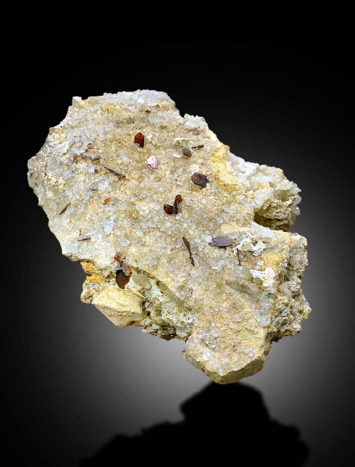 rare Brookite cabinet-display specimen
large self-standing Brookite mineral
untreated Brookite with quartz association