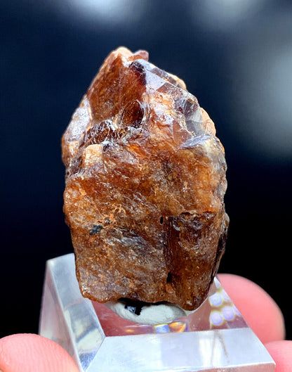 collector rare minerals bastnasite stone
natural bastnasite crystal with good luster
zagi mountain mineral specimen bastnasite